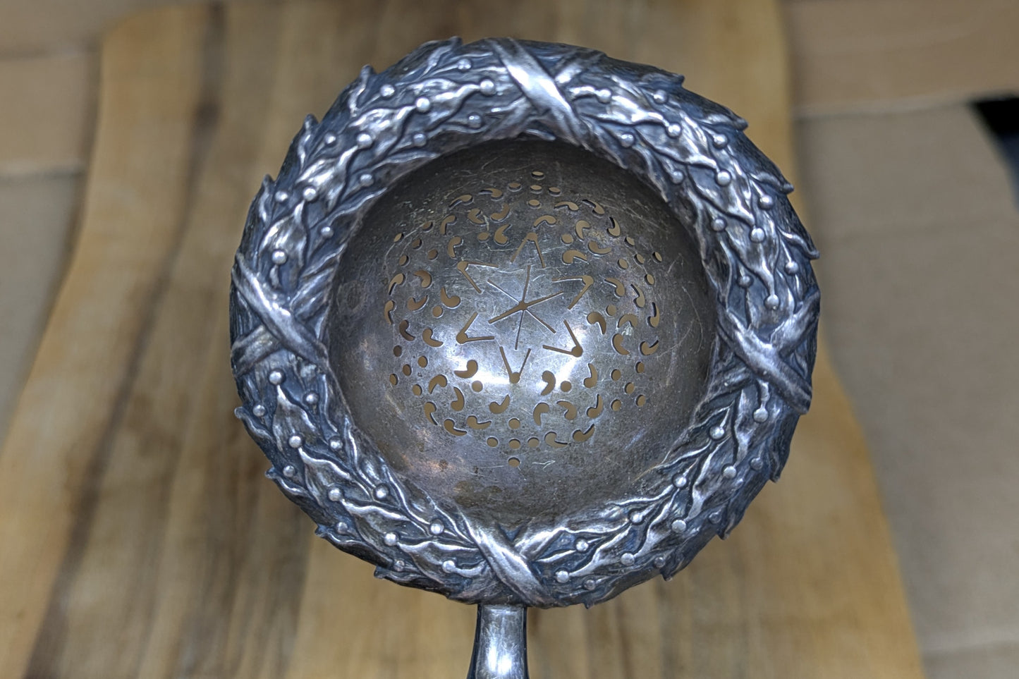 Sterling Silver Wreathed Star Tea Infuser with Wood Handle - Stamped and Tested Sterling Silver - Unique Sterling Tea Infuser