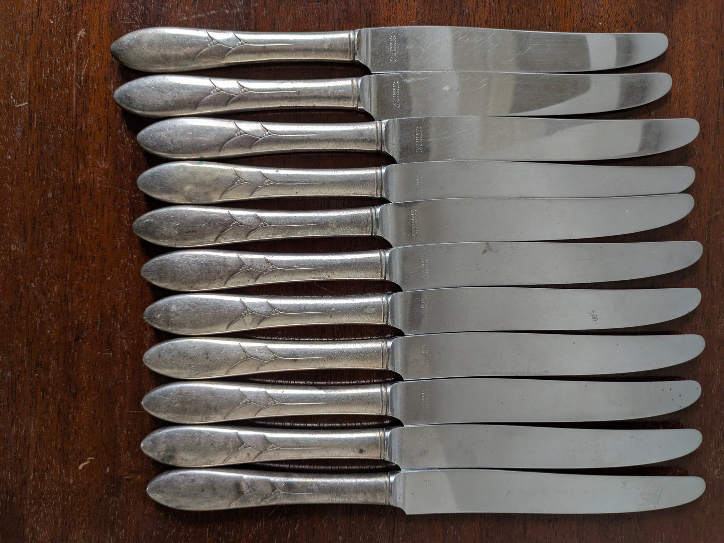 Lady Hamilton 1932 Oneida Community Plate Silverware Set - Stamped and Tested Silverplate - Knives, Forks, and Spoons