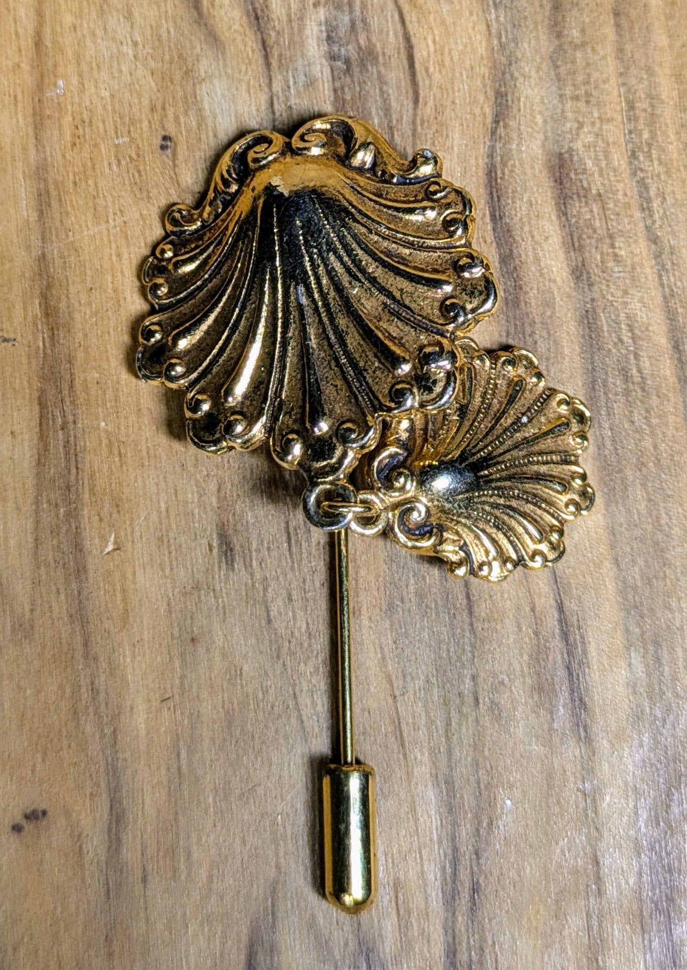 RARE Yves Saint Laurent Goldtone Scalloped Seashell Charm Stick Pin - High End Designer - Vintage YSL Scalloped Hat Stick Pin