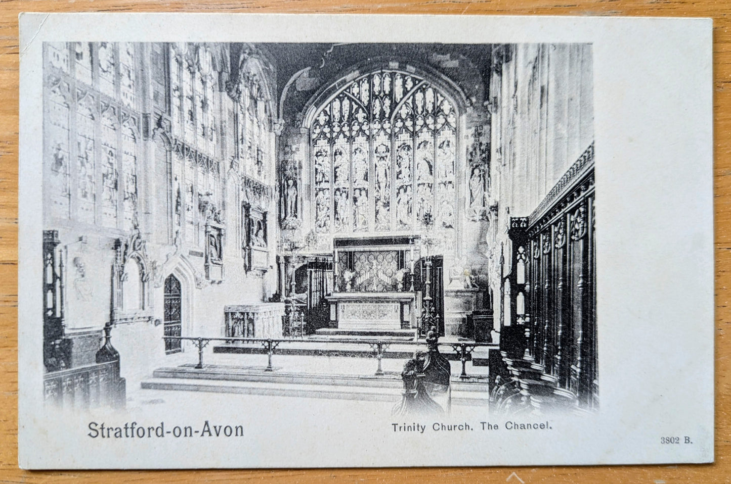 1900s Trinity Church, The Chancel, Stratford-on-Avon Postcard - Peacock Brand Postcard - Antique Stratford upon Avon English Postcard