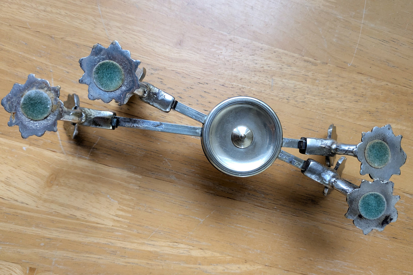 Vintage Brass Extendable Potholder - Brass Trivet - Plume Design - Mottahedeh - Dinner Parties - Measurements Seen in Photos