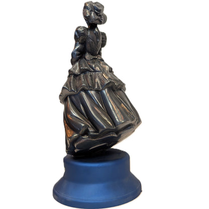 1990 Avon District Award Recruiting - Presidents Club Mrs. Albee Silver Tone Figurine