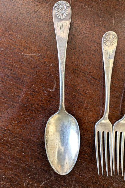 Towle Shell II Pattern 1889 Dinner Set - Stamped and Tested Silverplate - Forks and Spoons - 8 Pieces - Dinner Parties