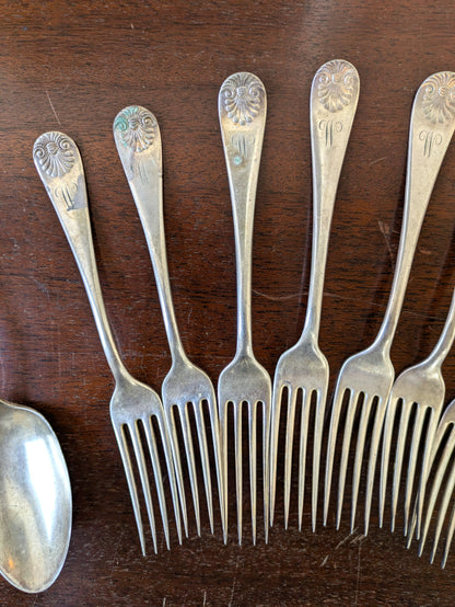 Towle Shell II Pattern 1889 Dinner Set - Stamped and Tested Silverplate - Forks and Spoons - 8 Pieces - Dinner Parties
