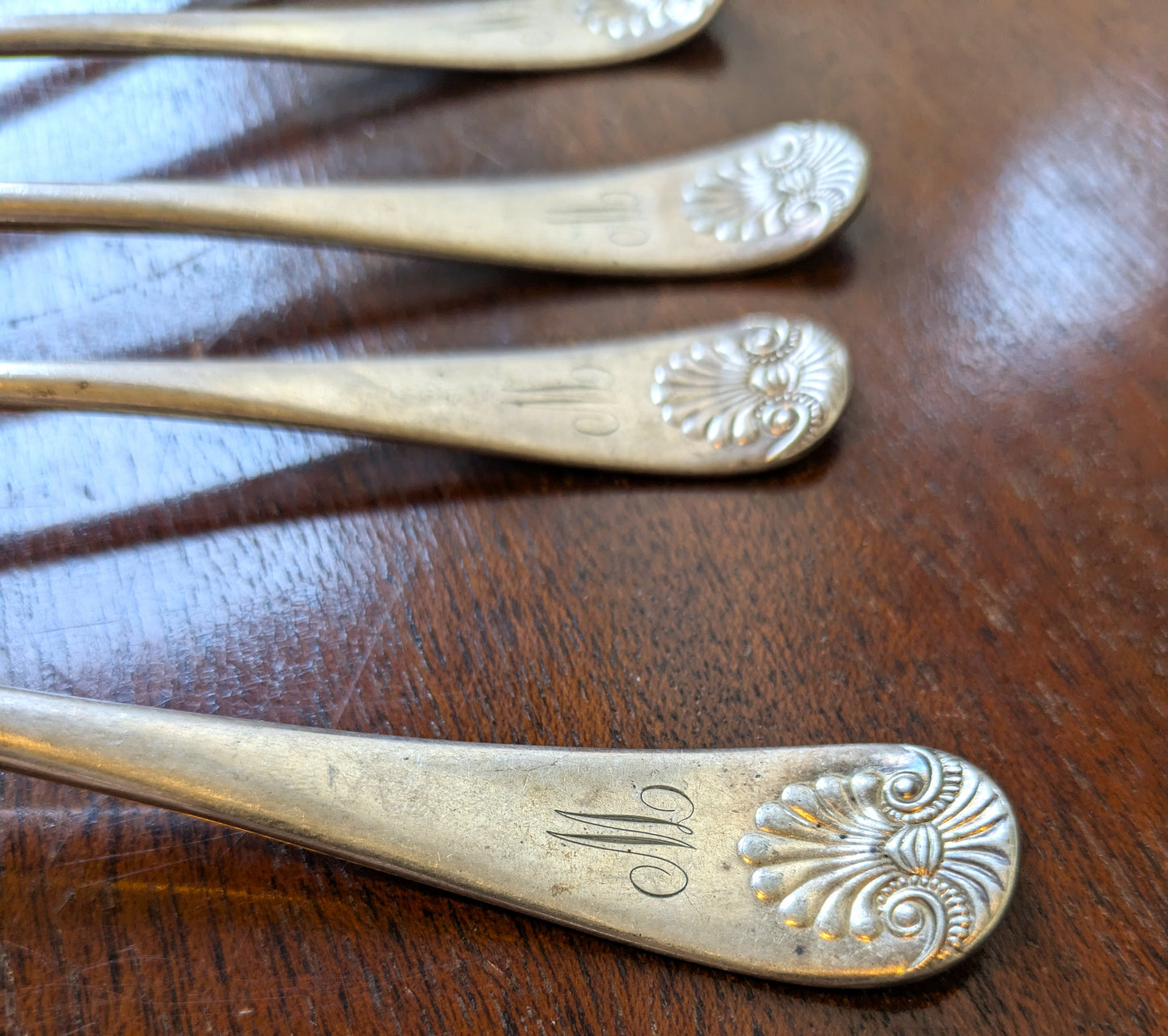 Towle Shell II Pattern 1889 Dinner Set - Stamped and Tested Silverplate - Forks and Spoons - 8 Pieces - Dinner Parties