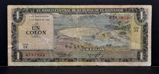 1982 El Salvador 1 Colon Note - Series GK, Reverse Dated June 22nd, 1982 - 1982 El Salvadorian One Colon Banknote - P#133a