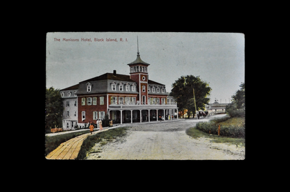 1910 Manisses Hotel, Block Island, Rhode Island Postcard - Postmarked/Sent - Antique Chromo Lithograph RI Hotel Postcard