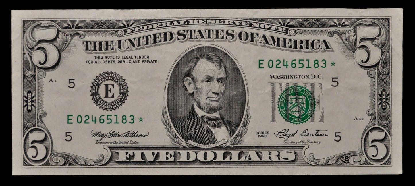 1993 US Federal Reserve 5 Dollar Star Note - Richmond (E) Issue - Extremely Fine (XF) - 1993 Green Seal Five Dollar Star Note - Fr.1982-E*