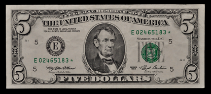 1993 US Federal Reserve 5 Dollar Star Note - Richmond (E) Issue - Extremely Fine (XF) - 1993 Green Seal Five Dollar Star Note - Fr.1982-E*