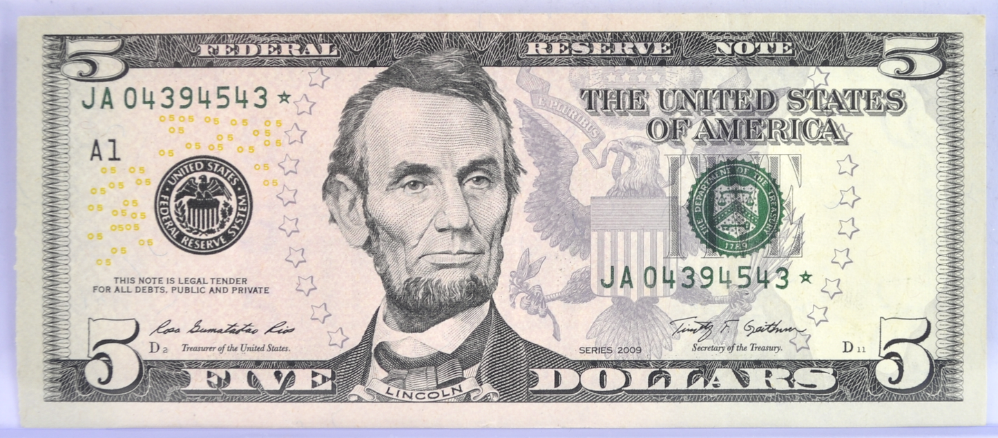 2009 Fancy Bookend Serial Number 5 Dollar Star Note - 04394543 - Boston (A) - 2009 Federal Reserve Five Dollars Fancy Star Note - Fr.1995-A*