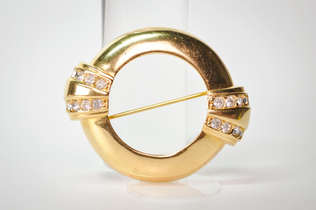 1986 Avon Gold-Toned Centennial 100th Anniversary Rhinestone Circle Brooch - 1886-1986 - Vintage Avon Commemorative Anniversary Pin