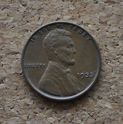 1933 Wheat Penny - Choose by Grade - Philadelphia Mint - 1933 Wheat Ear Cent - 1933-P / 1933P Cent