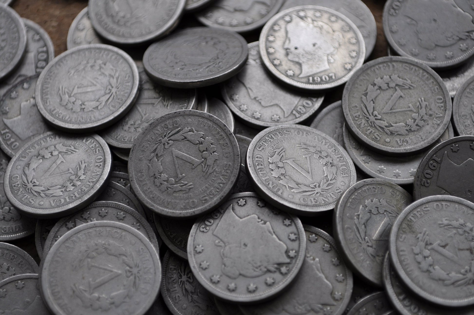 Roll of 40 Liberty V Nickels - 1900 to 1912 - American Vintage US Coins - Good to Very Good - Liberty Head nickel roll of 40 V Nickels