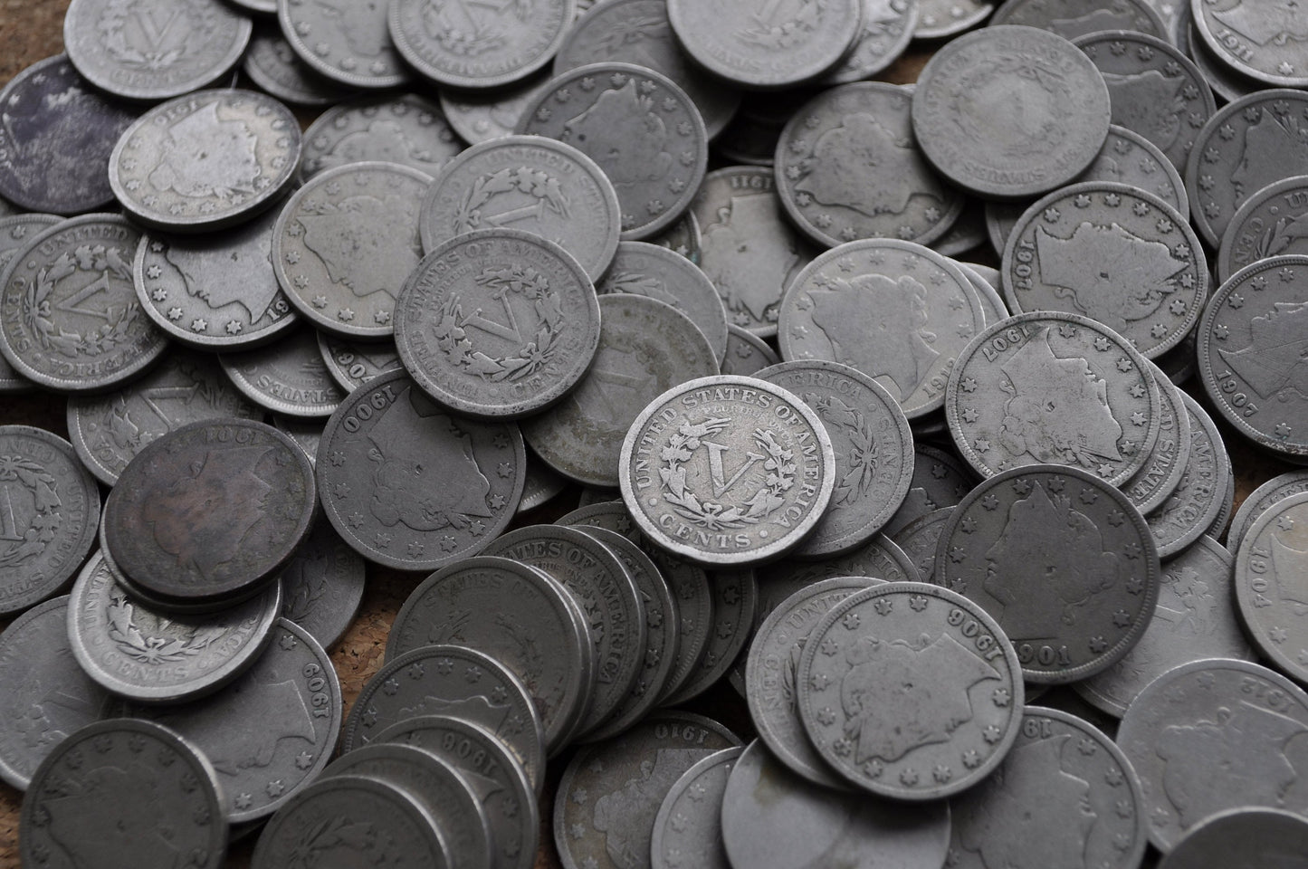 Roll of 40 Liberty V Nickels - 1900 to 1912 - American Vintage US Coins - Good to Very Good - Liberty Head nickel roll of 40 V Nickels