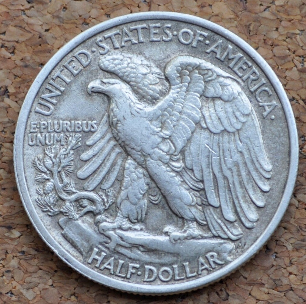 1939 Walking Liberty Silver Half Dollar - XF45 (Extremely Fine to AU50) - Philadelphia Mint - 1939-P Half Dollar / 1939 P Half Dollar