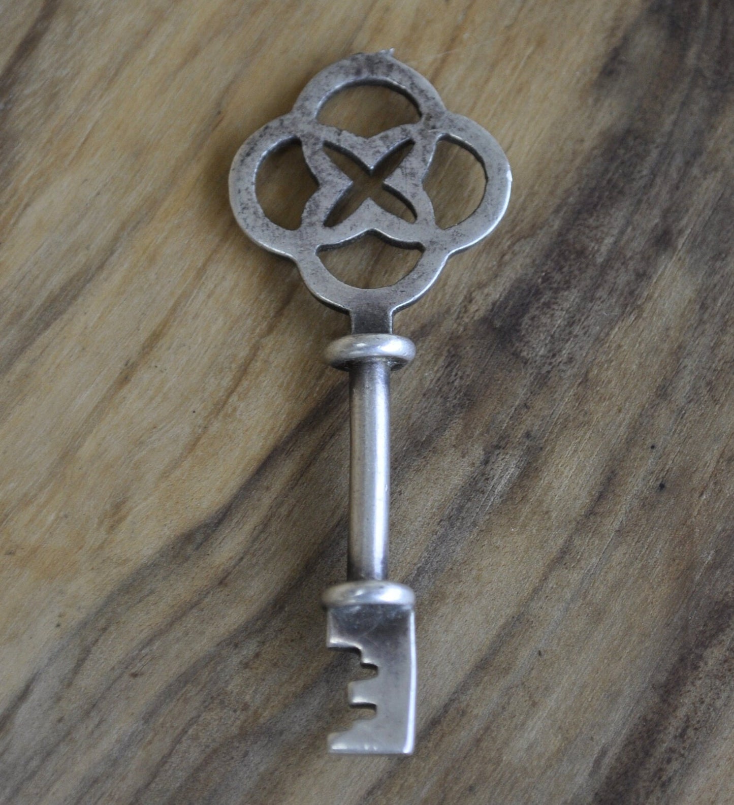 Antique Skeleton Keys! - Awesome for Décor, Craft Projects, Jewelry Projects - Vintage Keys, Real Old Keys from the 1800s