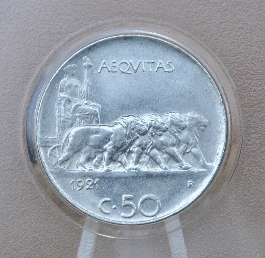1919-1925 Italian 50 Centesimi Coin - Reeded Edge - Vittorio Emanuele - C.50 - Very Fine Detail, some dents; Low mintage - Italy 50 Cent