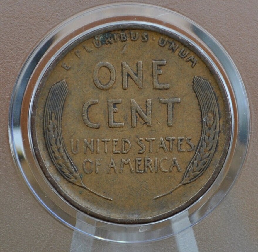 1909 Lincoln Wheat Penny - VF-MS63 (Very to Fine to Unc.) Grade / Condition - Philadelphia Mint - First Year Minted - 1909 P Wheat Cent 1909