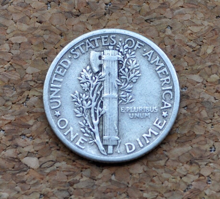 1928 Mercury Silver Dime - F-VF (Fine to Very Fine) Grade - Philadelphia Mint - 1928-P Mercury Head Dime / 1928P Winged Liberty Head Dime