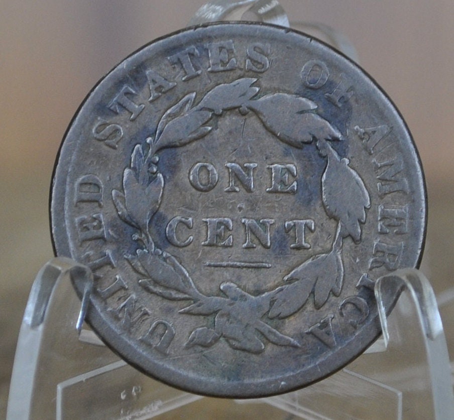 1833 Matron Head Large Cent - VG (Very Good) Grade / Condition - 1833 Liberty Head Cent - 1833 One Cent - Matron Head 1816 to 1835