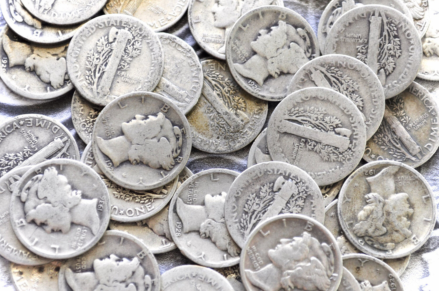 Lot of 10 Mercury Dimes - 1916 - 1945 - Silver Dime - 1910&#39;s, 1920&#39;s, 1930&#39;s or 1940&#39;s - PDS - Mercury Silver Dimes