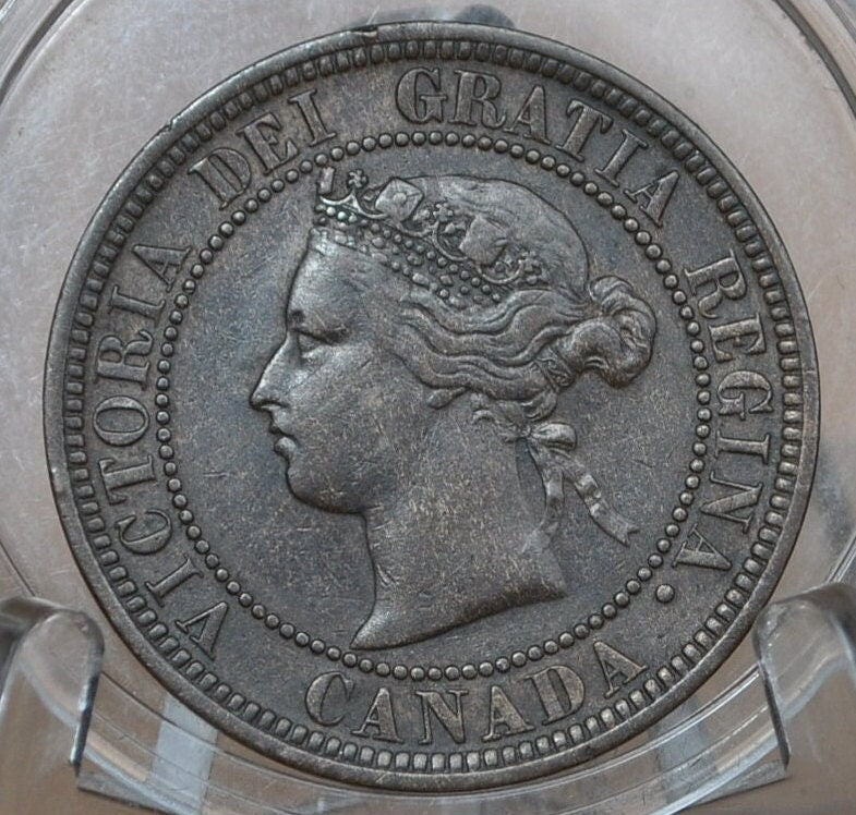 1876 Canadian One Cent - VF (Very Fine) Grade / Condition - Queen Victoria - 1876 Large Cent - 1876 Penny Canada 1 Cent 1876