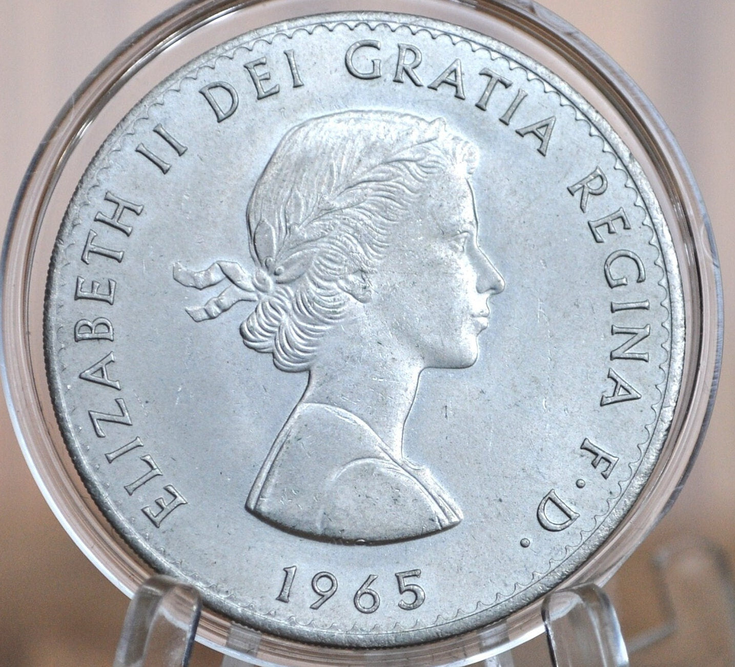 1965 Churchill Crown Commemorative Coin - Queen Elizabeth II Del Gratia Regina F.D. Commemorative Crown - Great Britain UK Coin Churchill