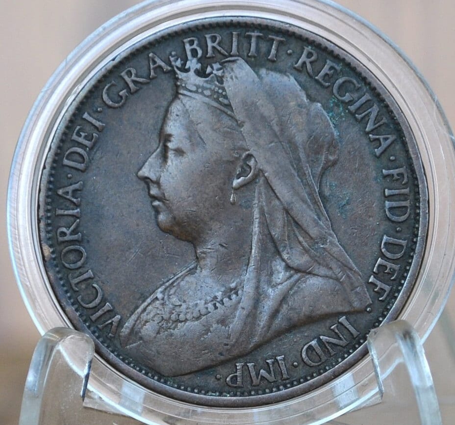 1900 Great Britain One Penny - F (Fine) Condition - UK Large Penny 1900 - Queen Victoria 1 Penny - Bronze - UK penny Old Head 1900