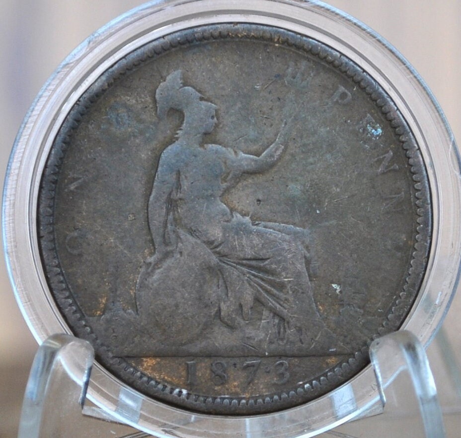 1900 Great Britain One Penny - F (Fine) Condition - UK Large Penny 1900 - Queen Victoria 1 Penny - Bronze - UK penny Old Head 1900