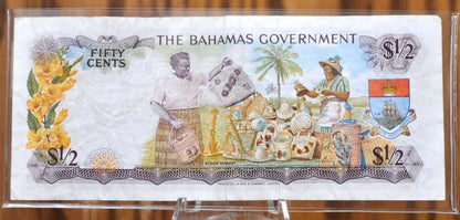 Bahamas Banknotes - Various Denominations and Years - 1/2 Dollar / 50 Cent Note Bahamas, 3 Dollar Bill Bahamas