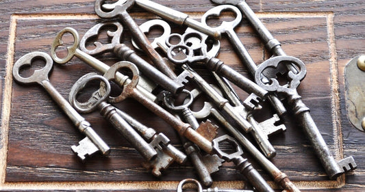Antique Skeleton Keys! - Awesome for Décor, Craft Projects, Jewelry Projects - Vintage Keys, Real Old Keys from the 1800s