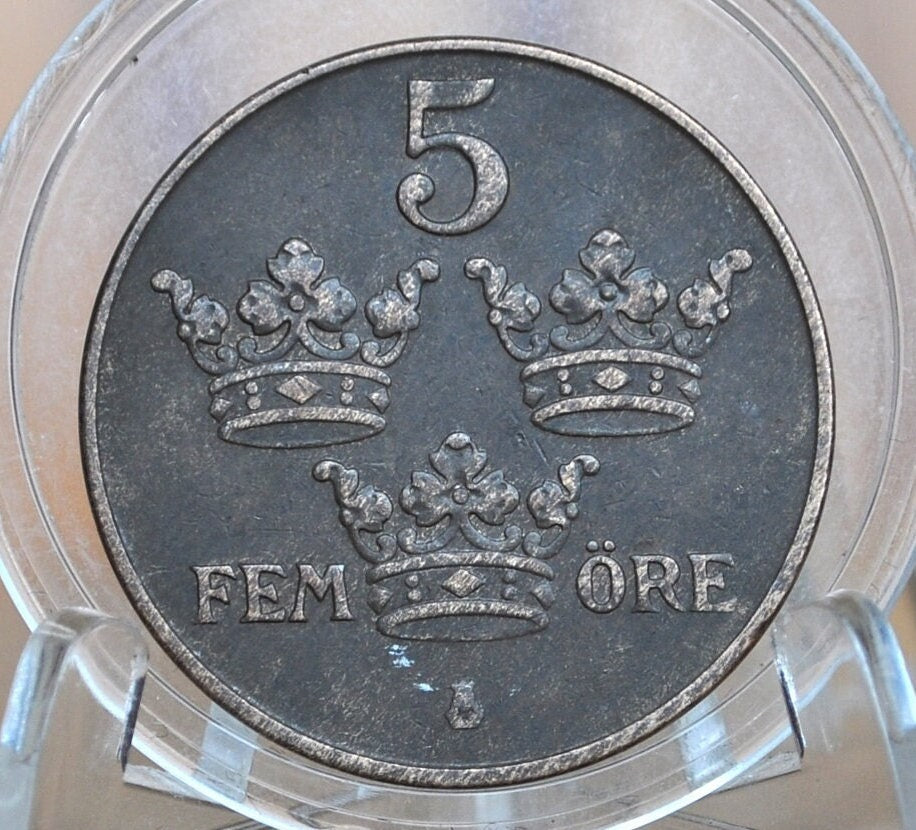 1937 Swedish 5 Ore Coin - Great Condition - 1937 Sweden Five Ore 1937 - Great for Birthdays, Jewelry, Collections