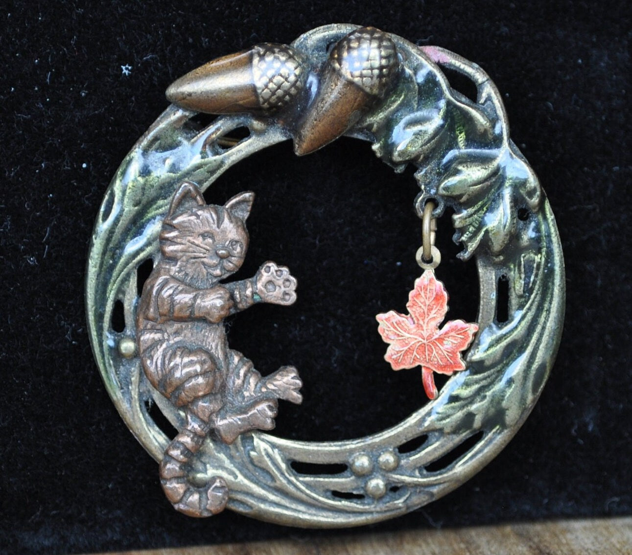 Awesome Vintage Cat Pin! Bronze - Cat Catching a Falling Leaf - Vintage Cat Brooch, Cat Jewelry, Hilarious