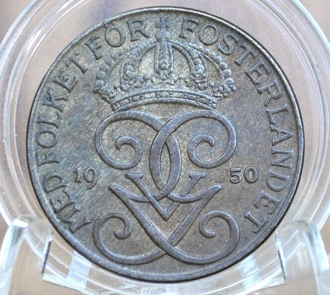 1950 Sweedish 5 Ore Coin - XF Condition - 1950 Sweeden Five Ore 1950 - Great for Birthdays, Jewelry, Collections