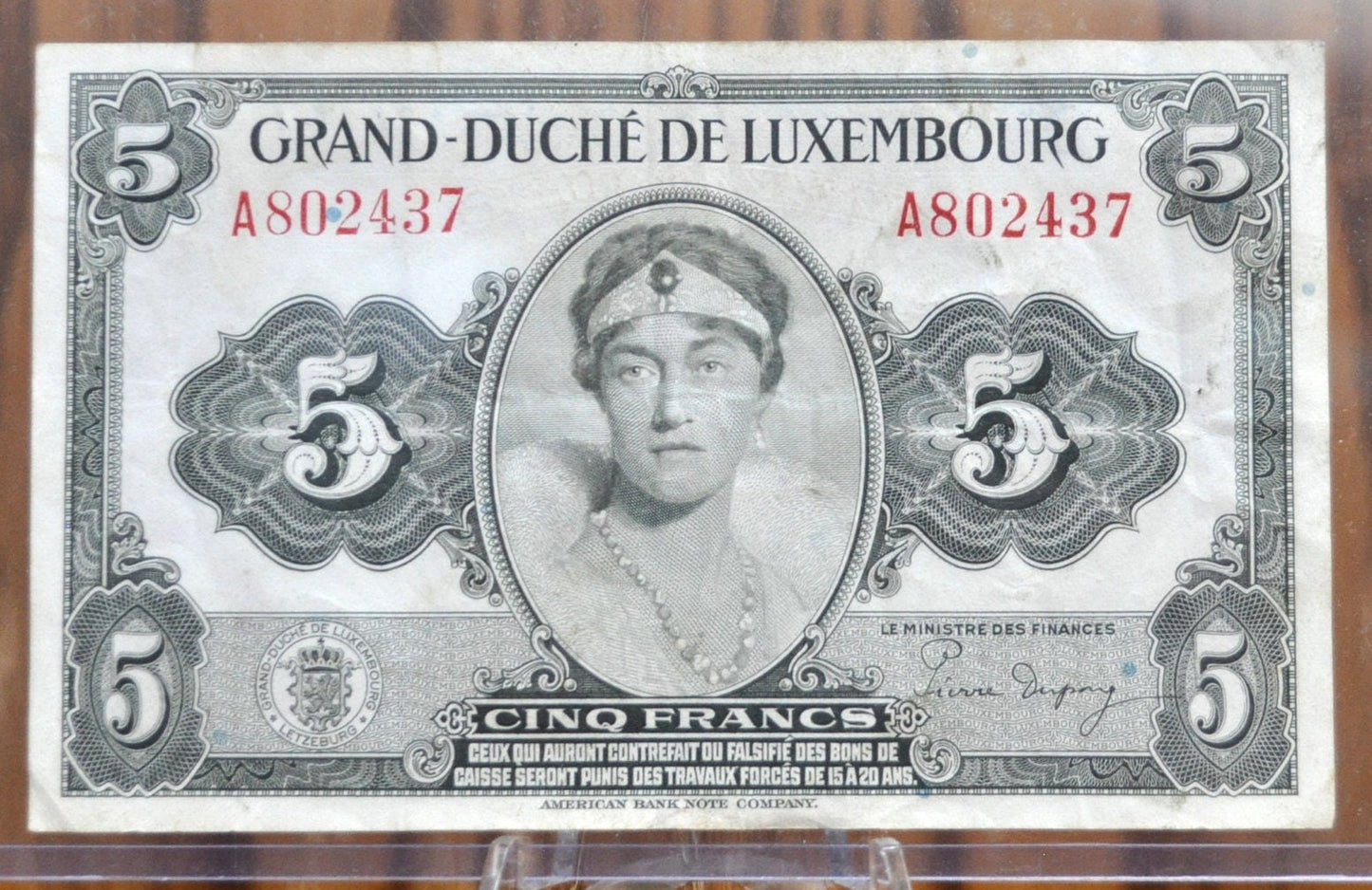 1944 Grand Duché De Luxembourg 5 Francs Paper Note- WWII Era Bank Note - 1944 Grand Duché De Luxembourg Five Francs Banknote, P-43b