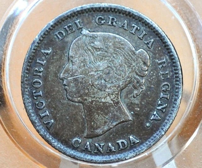 1892 Canadian Silver 5 Cent Coin - VF - Queen Victoria - Canada 5 Cent Sterling Silver 1892 Canada