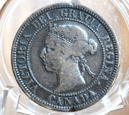 1890 Canadian Cent - Better Date, F-VF Grade / Condition - Queen Victoria - One Cent Canada 1890 Large Cent - Canada 1890 One Cent