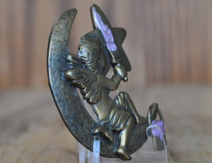 Awesome Vintage Pin! Bronze - Cherub on the moon painting a star - JJ Jewelry