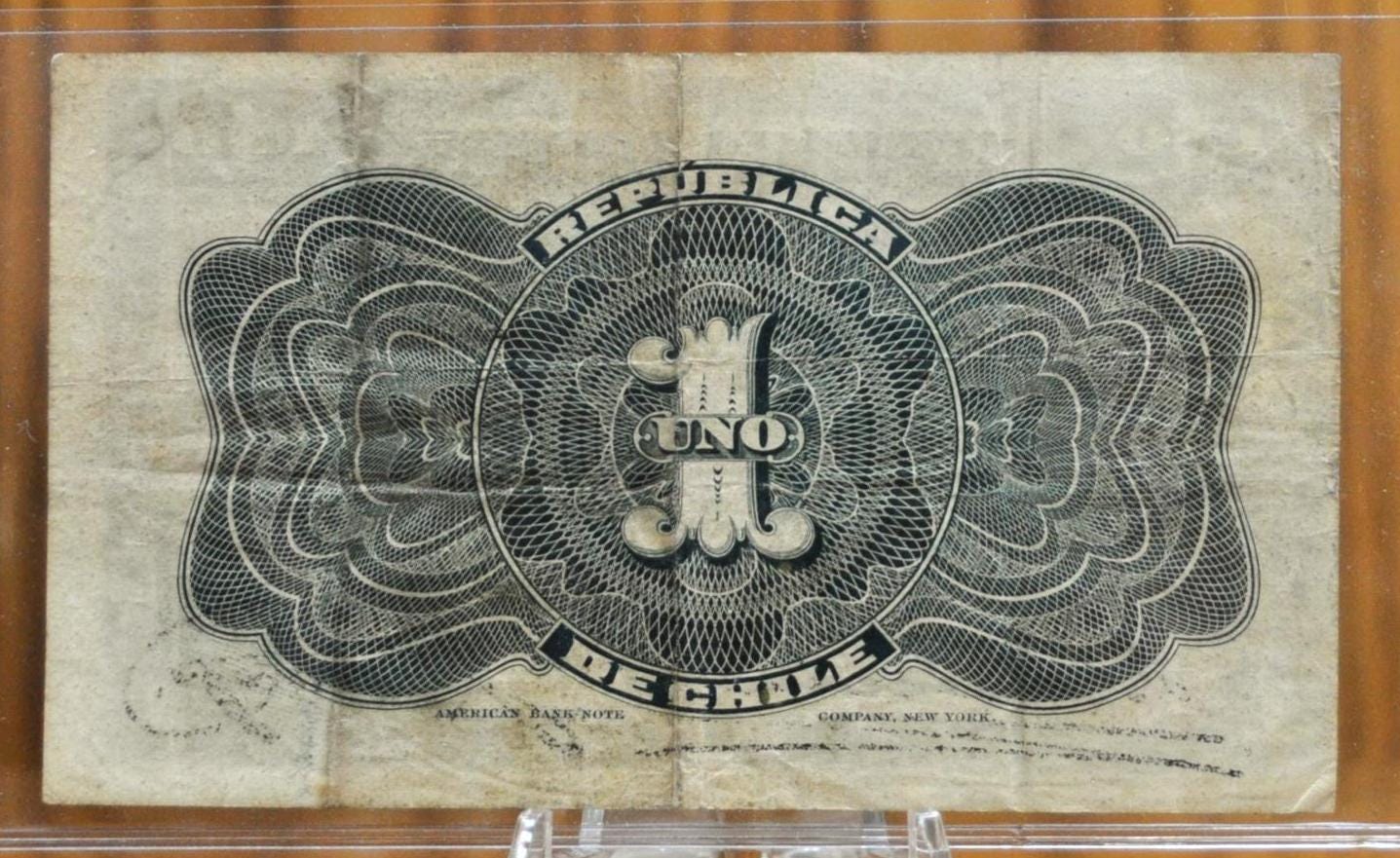 Rare 1908 Republic of Chile 1 Peso Banknote - Type 1 and 3 Seals - 11.11.1908, Santiago - 1908 One Peso Republica de Chile Note - P#15a