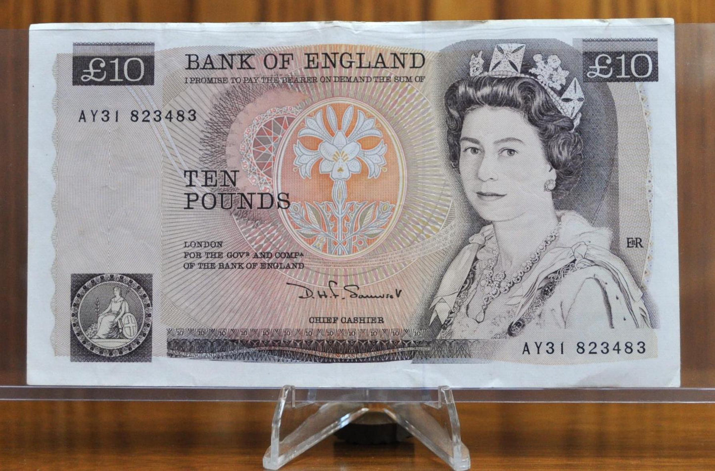 1984-86 Bank of England 10 Pound Note - D.H. Somerset Signature - Florence Nightingale Issue- With "L" - 1984 English Ten Pound Note- P#379c