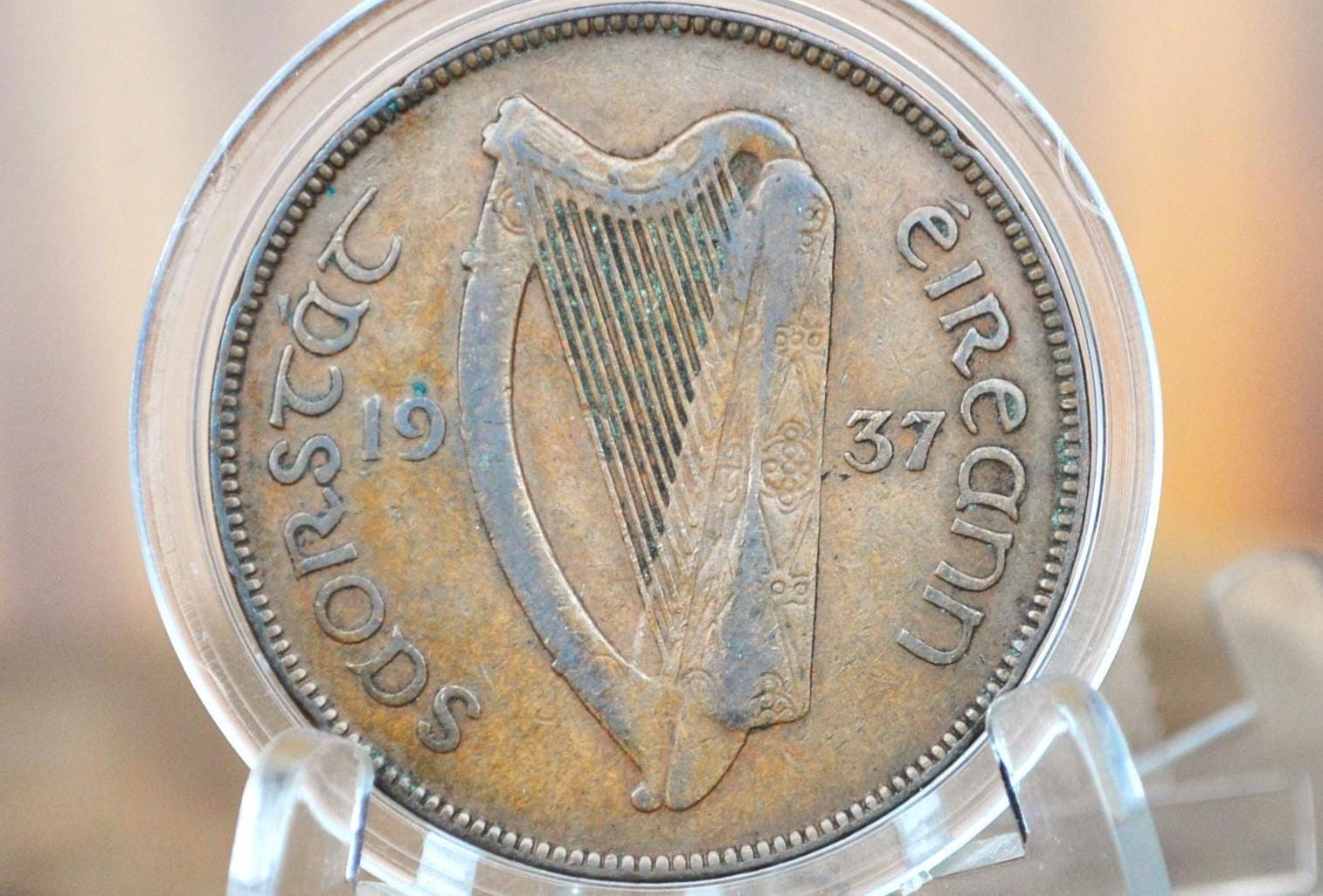 Irish 1 Penny Coins! - Choose by Date - Vintage Irish One Cent Coin Ireland - Hen with Chicks Design - Great for Gifts, Jewelry, 30's 40's+