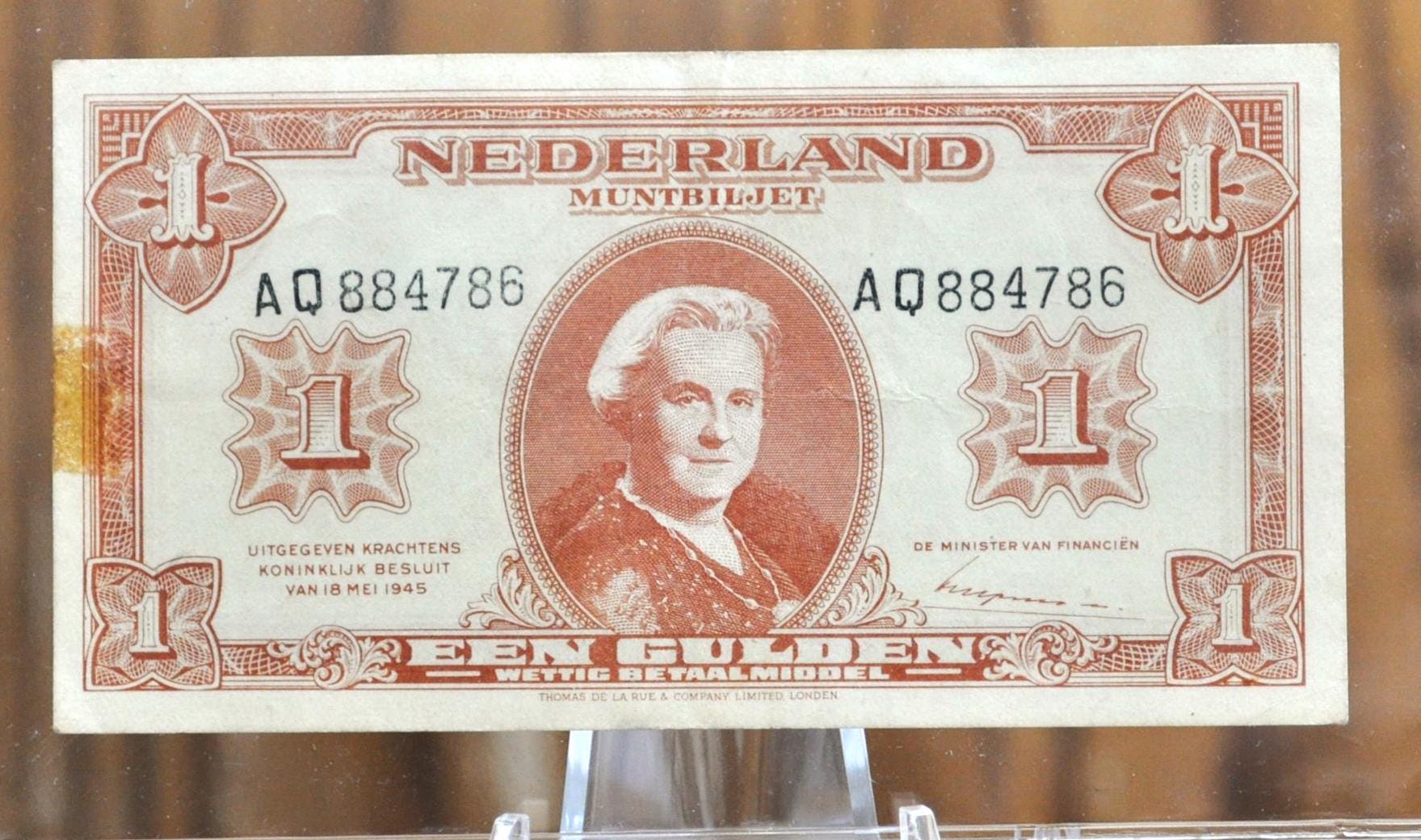 1945 Netherlands 1 Gulden Banknote - 1945 Muntbiljet Issue, 2 Letter Prefix - WWII Era Netherlands One Gulden Note 1945 - P#70