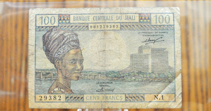 1972 Central Bank of Mali 100 Francs Note - Rarer African Currency - Rare 1972-73 (n.d.) Mali One Hundred Francs Banknote - P#11