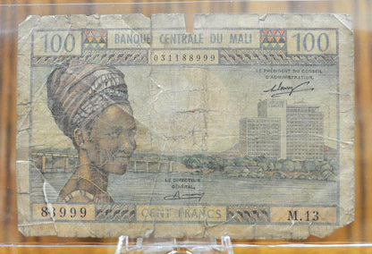 1972 Central Bank of Mali 100 Francs Note - Rarer African Currency - Rare 1972-73 (n.d.) Mali One Hundred Francs Banknote - P#11