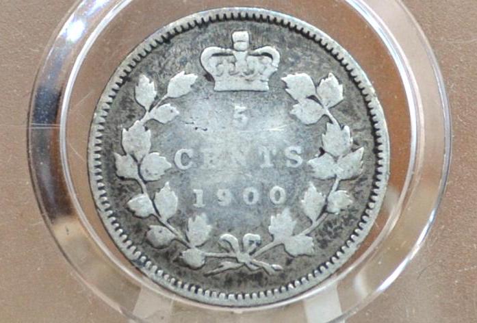 1900 Canadian Silver 5 Cent Coin - XF (Extremely Fine) - Queen Victoria - Canada 5 Cent Sterling Silver 1900 Canada - Lower Mintage