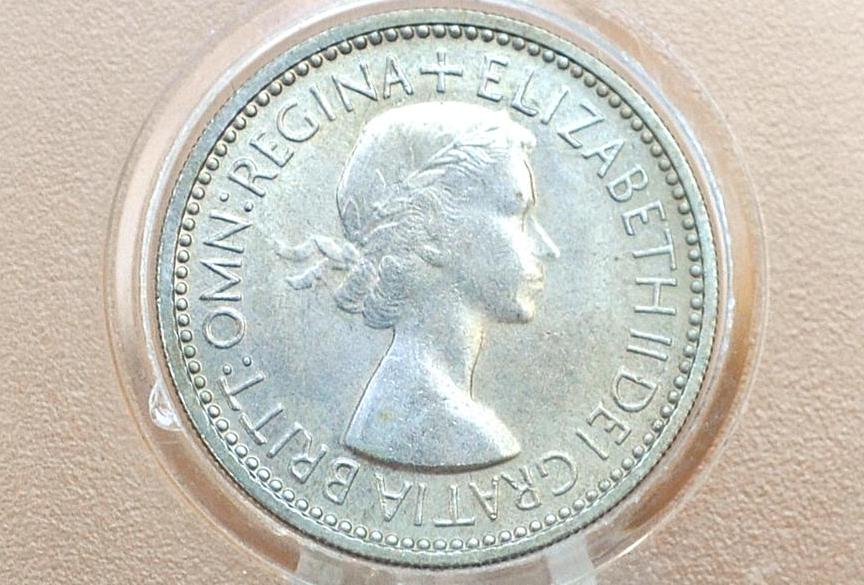 Vintage 1940s-60s Great Britain One (1) Shilling Coin featuring Queen Elizabeth or King George and Scottish and English Shields