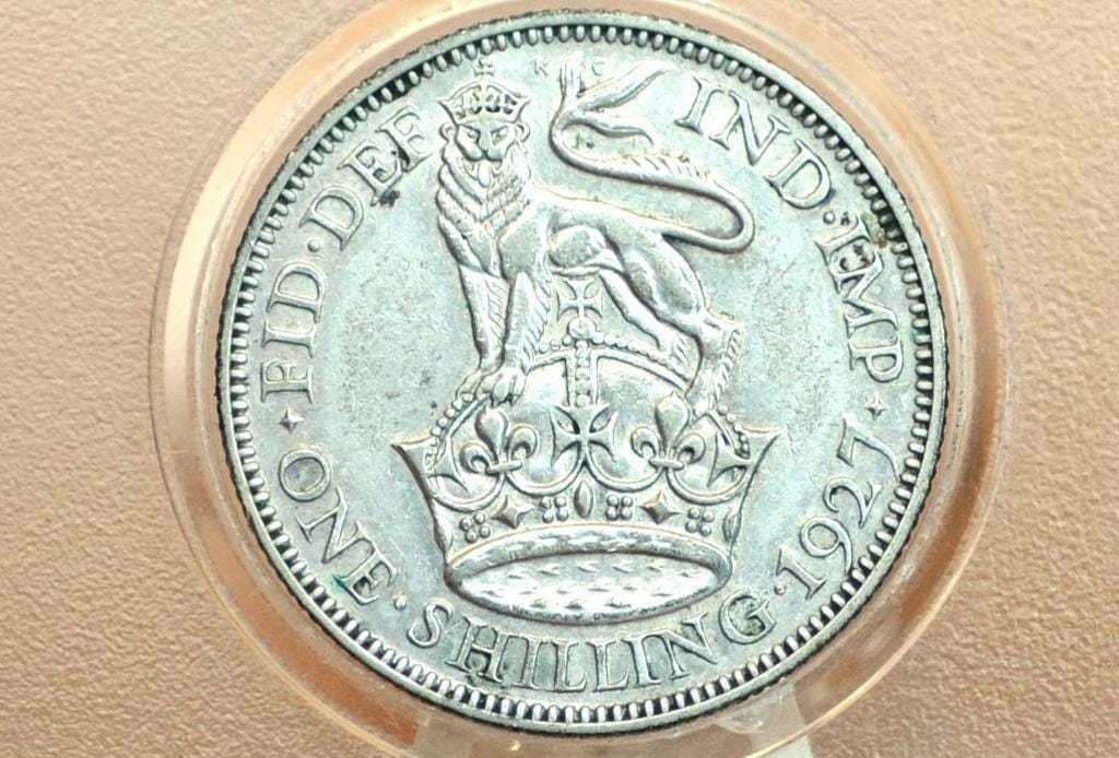 1927 Great Britain Silver 1 Shilling UK One Shilling 1927 - About Uncirculated Grade, Lustrous Coin - 1 Shilling 1927 Sterling Shilling UK