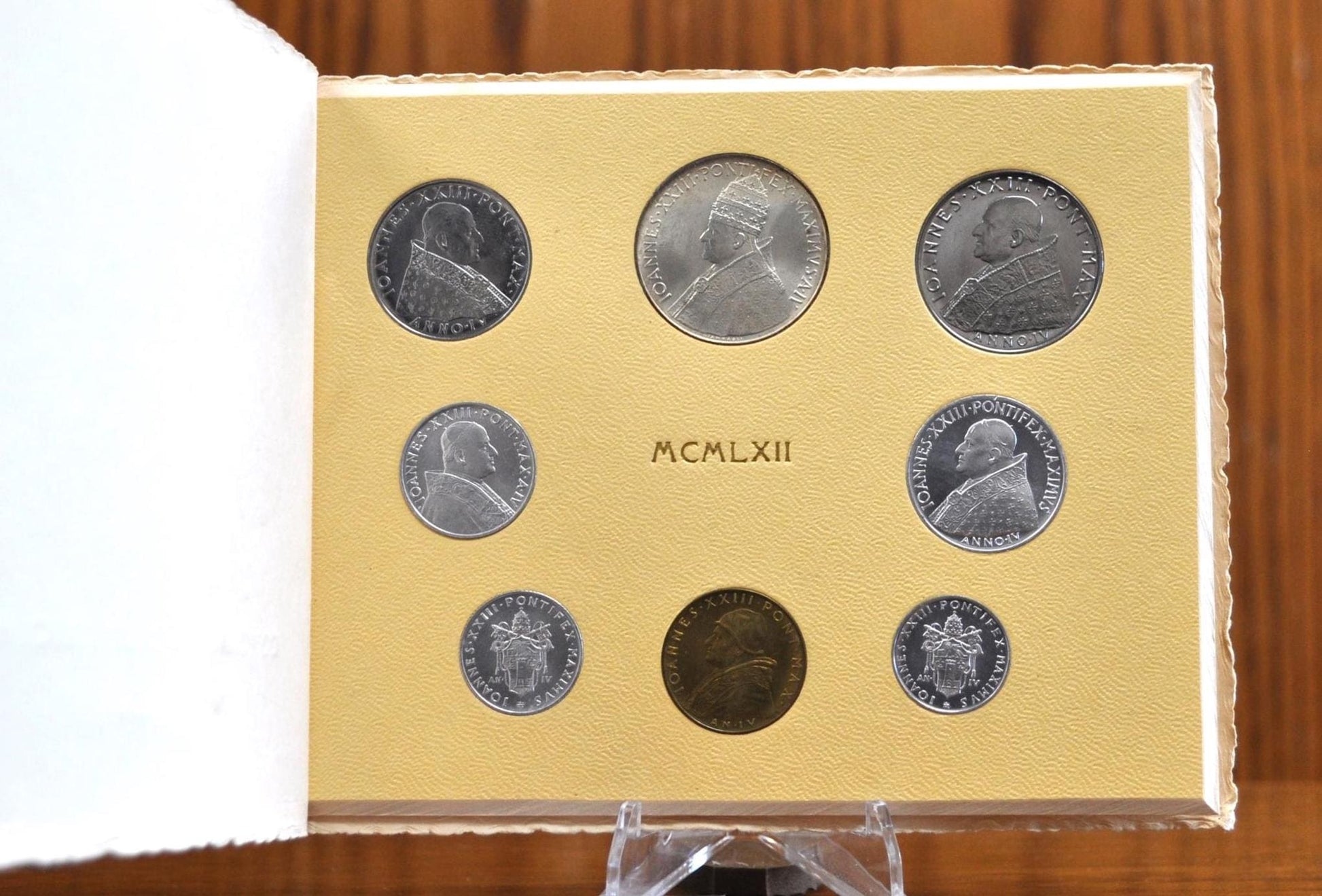 1962 Vatican Coin Set - Original Packaging - 1962 Vatican Coins / Vatican Mint Set / Italy Mint Set, Second Ecumenical Council, 8 Coins