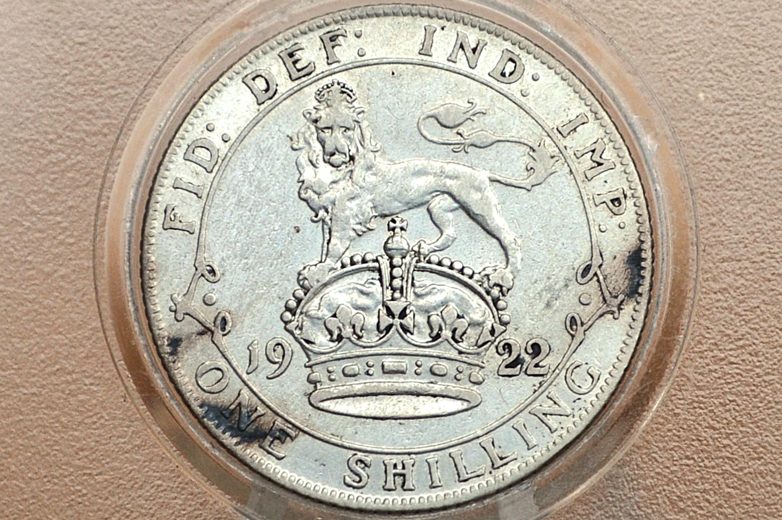 1922 Great Britain Silver 1 Shilling UK One Shilling 1922 - XF Grade, Great Detail - 1 Shilling 1922 Sterling Shilling UK