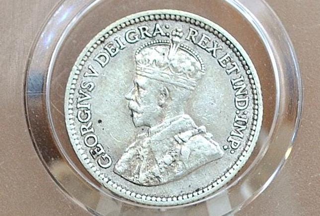 1914 Canadian Silver 5 Cent Coin - VF (Very Fine) Condition - King George - Canada 5 Cent Sterling Silver 1914 Canada